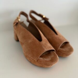 AEROSOLES Tan Suede Women's Slingback Heels size-6.5